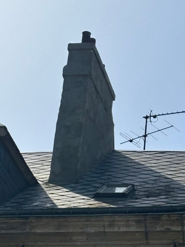 Rénovation de cheminée et toiture à Harfleur